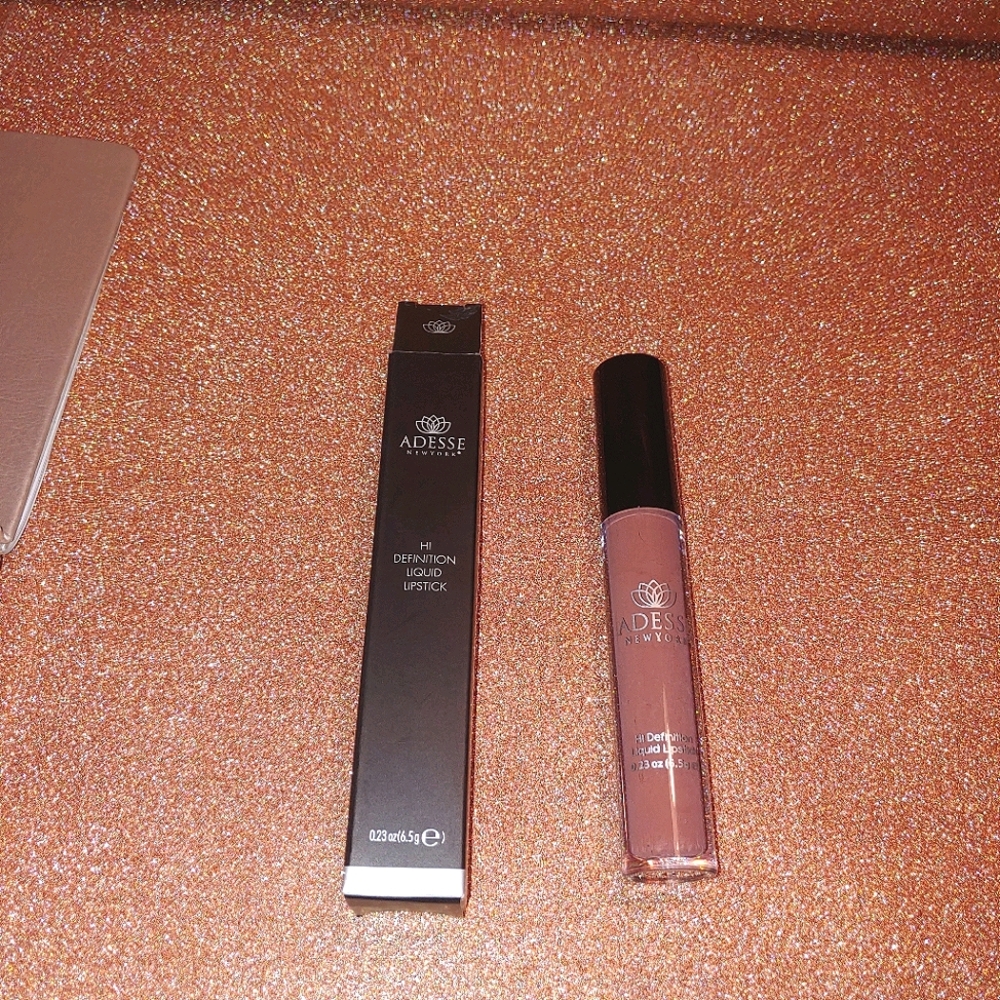 Haute Cocoa Hi Definition Liquid Lipstick ADESSE